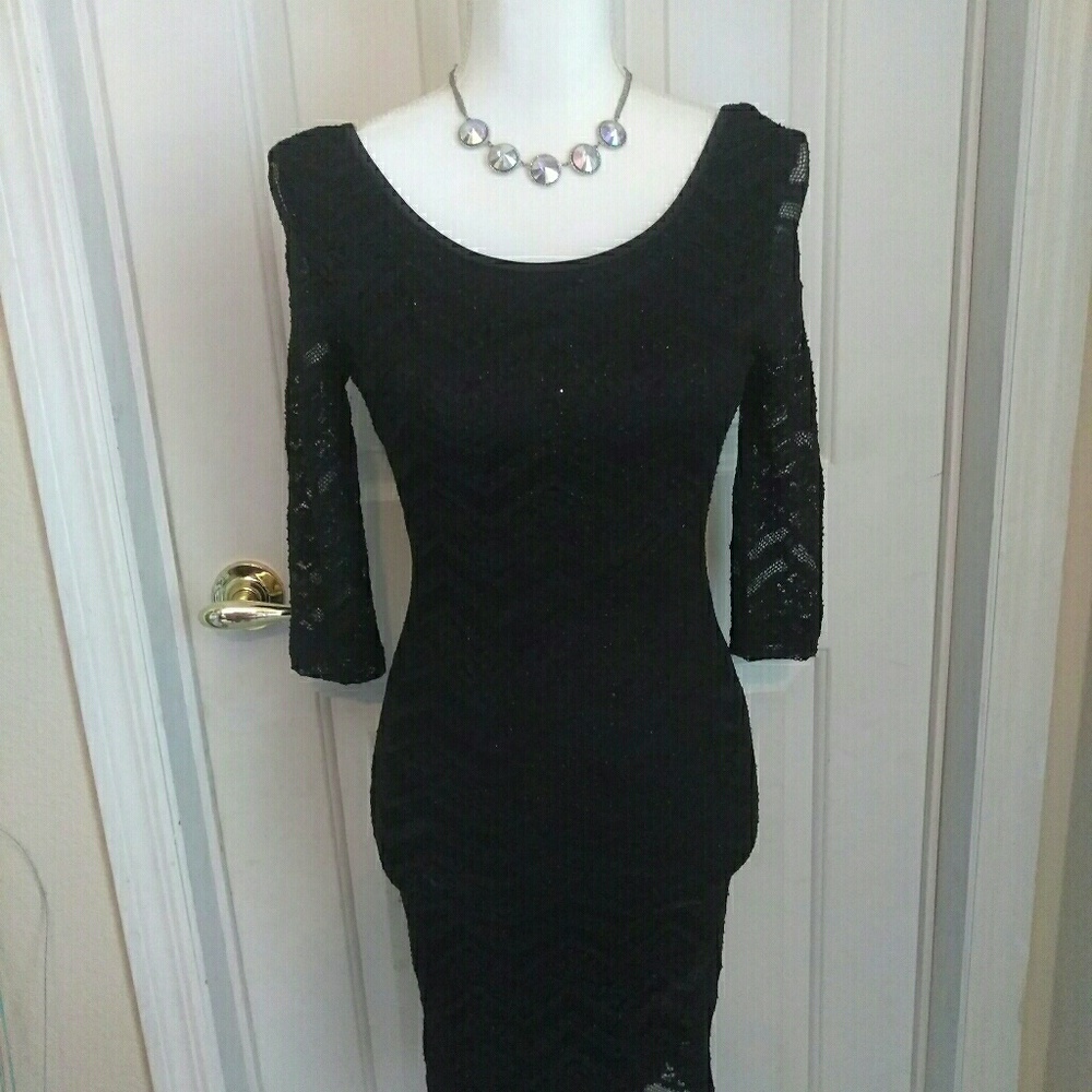 🍁Sale🍁A'gaci Black Lace Chevron Print Dress